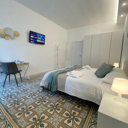 Apartamento Conte Cavour Bari Exterior foto